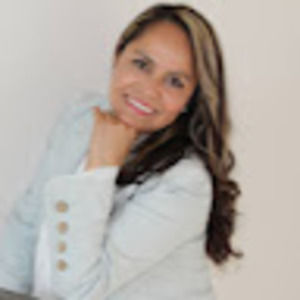 Meet your Posher, Lydia